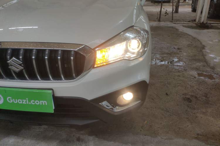 Used Suzuki Vitara S-Cross 2017 1.6L CVT Two-Wheel Drive Urban Fashion Model Left Front Headlight