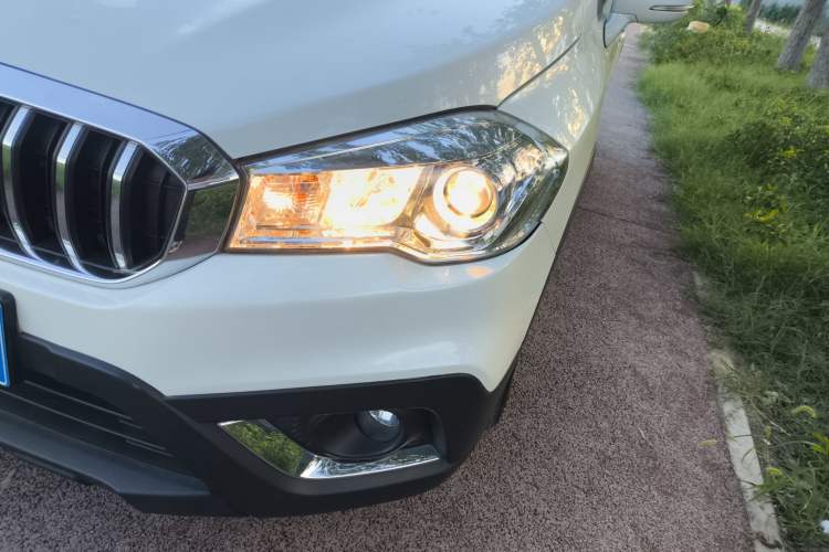 Used Suzuki Vitara S-Cross 2017 1.6L CVT Two-Wheel Drive Urban Fashion Model Left Front Headlight