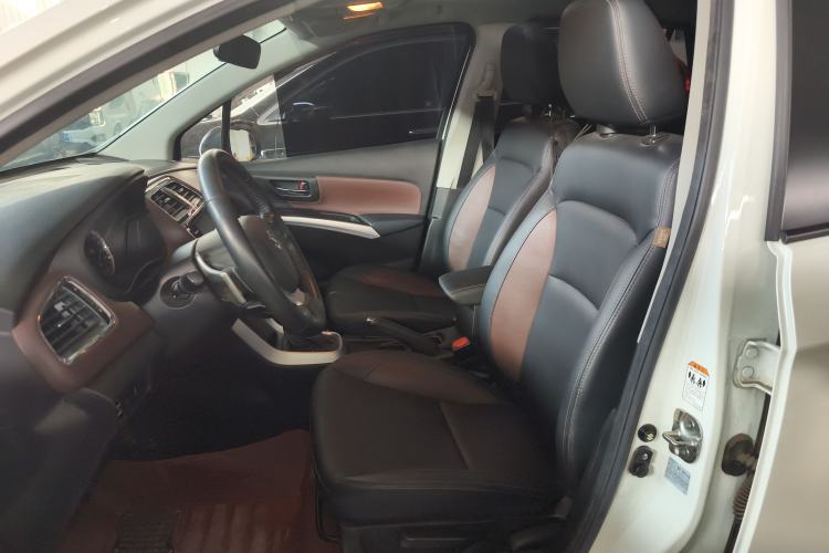 Used Suzuki Vitara S-Cross 2017 1.6L CVT Two-Wheel Drive Urban Advanced Model Left Front Seat