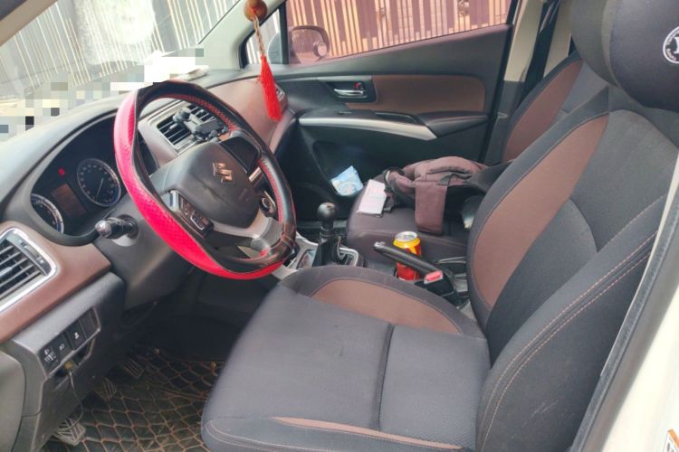 Used Suzuki Vitara S-Cross 2017 1.6L Manual Two-Wheel Drive Urban Fashion Model Left Front Seat