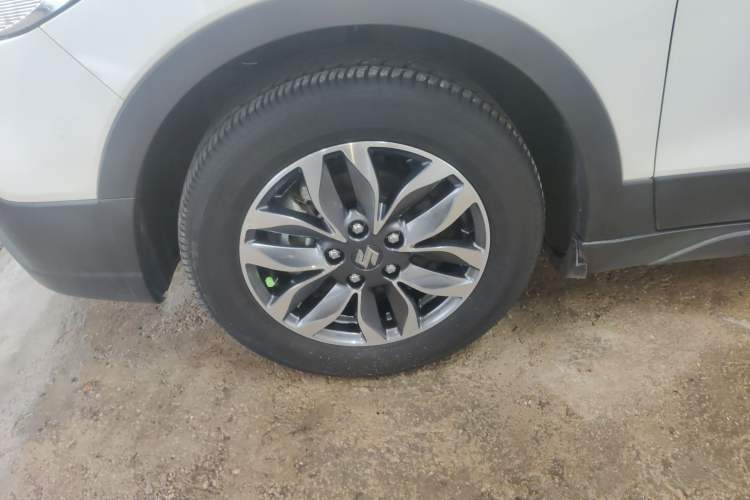 Used Suzuki Vitara S-Cross 2017 1.6L CVT Two-Wheel Drive Urban Fashion Model Left Front Wheel Hub
