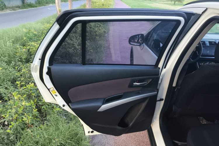 Used Suzuki Vitara S-Cross 2017 1.6L CVT Two-Wheel Drive Urban Fashion Model Left Rear Door Interior