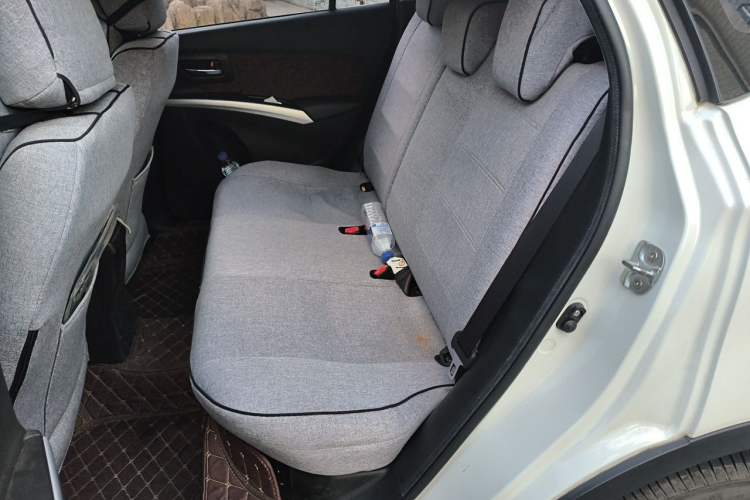 Used Suzuki Vitara S-Cross 2017 1.6L Manual Two-Wheel Drive Urban Fashion Model Left Rear Seat