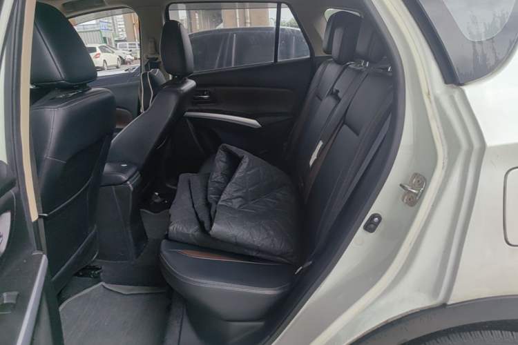Used Suzuki Vitara S-Cross 2017 1.4T Automatic Two-Wheel Drive Urban Luxury Model Left Rear Seat