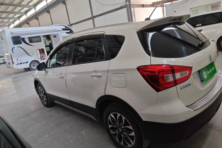 Used Suzuki Vitara S-Cross 2017 1.6L CVT Two-Wheel Drive Urban Advanced Model Left Side