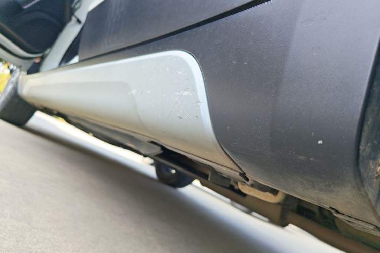 Used Suzuki Vitara S-Cross 2017 1.6L CVT Two-Wheel Drive Urban Advanced Model Left Side Sill