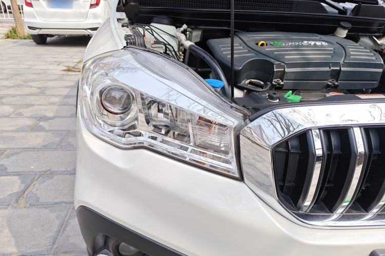 Used Suzuki Vitara S-Cross 2017 1.6L CVT Two-Wheel Drive Urban Fashion Model Right Front Headlight