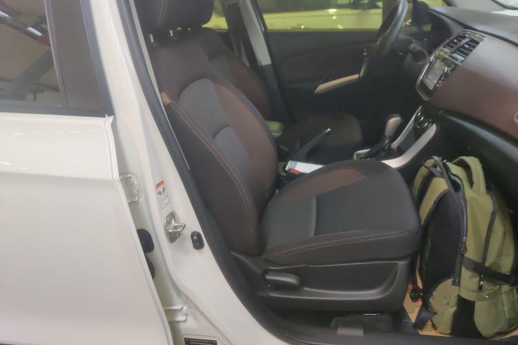 Used Suzuki Vitara S-Cross 2017 1.6L CVT Two-Wheel Drive Urban Fashion Model Right Front Seat