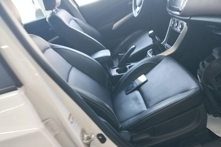 Used Suzuki Vitara S-Cross 2017 1.6L Manual Two-Wheel Drive Urban Fashion Model Right Front Seat