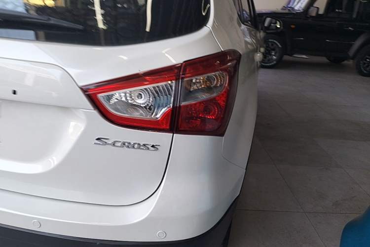 Used Suzuki Vitara S-Cross 2017 1.6L Manual Two-Wheel Drive Urban Fashion Model Right Rear Taillight
