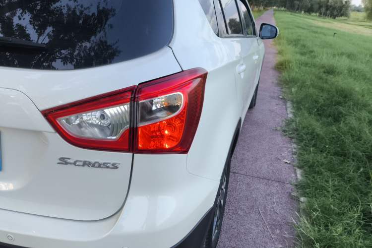 Used Suzuki Vitara S-Cross 2017 1.6L CVT Two-Wheel Drive Urban Fashion Model Right Rear Taillight