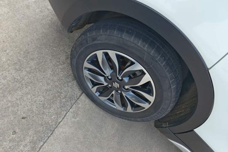 Used Suzuki Vitara S-Cross 2017 1.6L CVT Two-Wheel Drive Urban Advanced Model Right Rear Wheel Hub