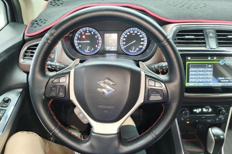 Used Suzuki Vitara S-Cross 2017 1.4T Automatic Two-Wheel Drive Urban Luxury Model Steering Wheel