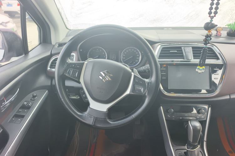 Used Suzuki Vitara S-Cross 2017 1.6L CVT Two-Wheel Drive Urban Advanced Model Steering Wheel
