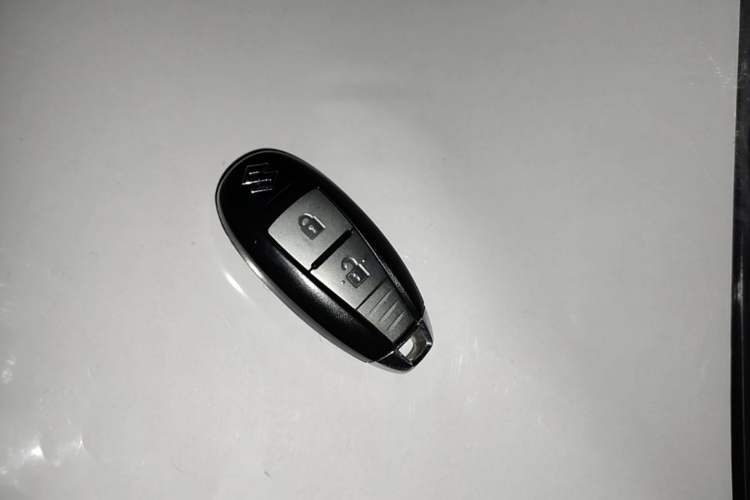 Used Suzuki Vitara S-Cross 2017 1.6L CVT Two-Wheel Drive Urban Advanced Model Vehicle Key
