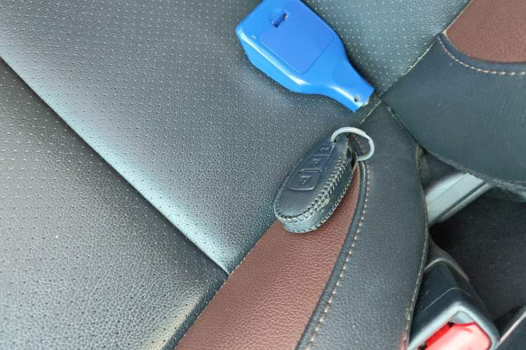 Used Suzuki Vitara S-Cross 2017 1.6L CVT Two-Wheel Drive Urban Advanced Model Vehicle Key