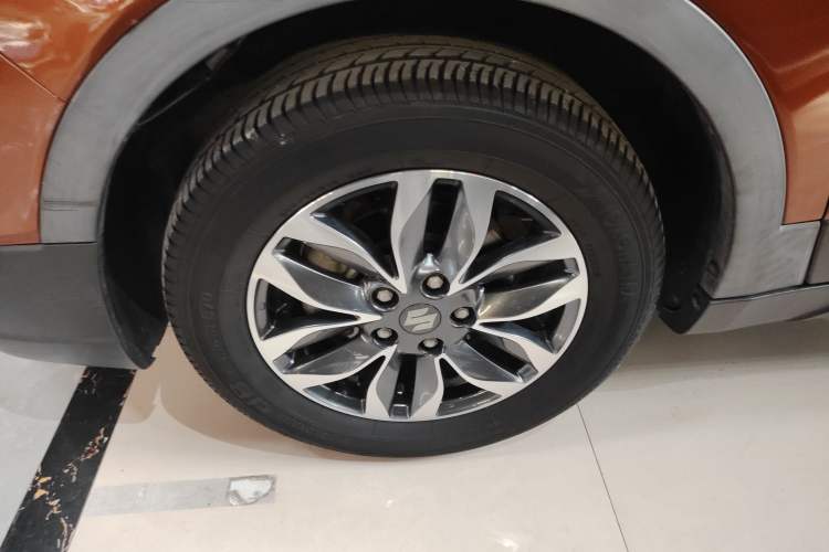 Used Suzuki Vitara S-Cross 2017 1.6L CVT Two-Wheel Drive Urban Fashion Model Left Front Wheel Hub