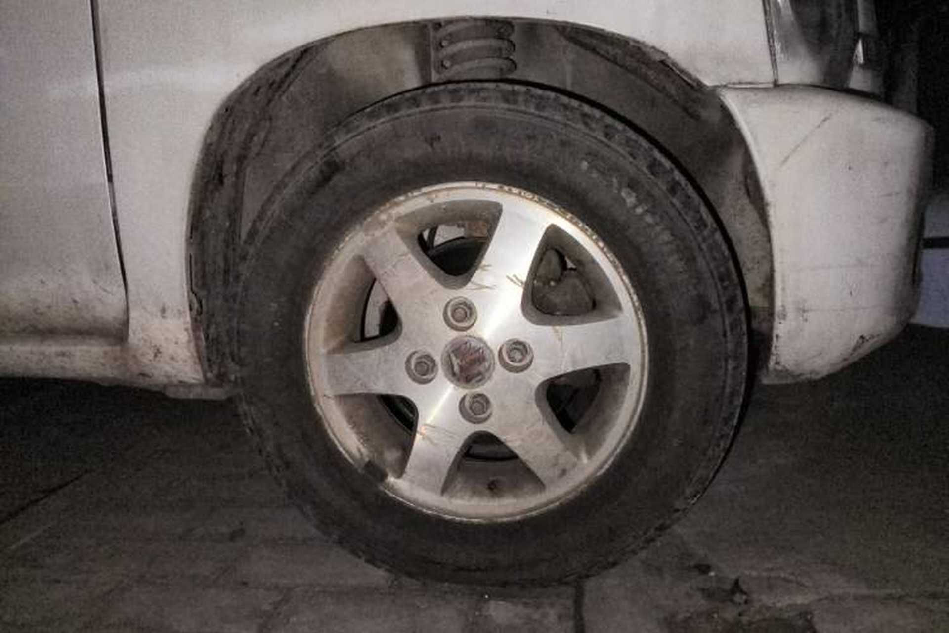 Used Suzuki Wagon R 2007 1.4L Manual Limited Edition Right Front Wheel Hub