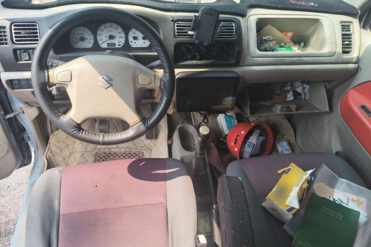 Used Suzuki Wagon R 2008 1.4L Manual STD Center Console