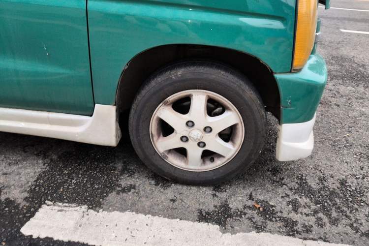 Used Suzuki Wagon R 2008 1.4L Manual STD Right Front Wheel Hub