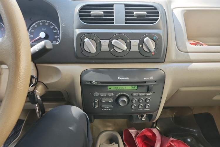 Used Suzuki Wagon R 2008 1.4L Manual STD Audio And AC Panel