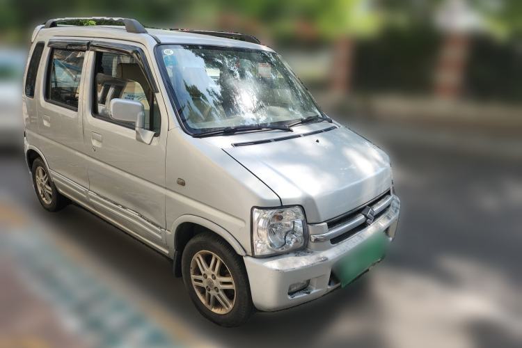 Used Suzuki Wagon R 2008 1.4L Manual STD Front Right 45 Deg
