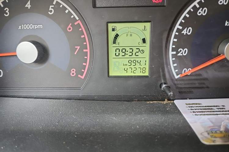 Used Suzuki Wagon R 2008 1.4L Manual STD Odometer Close Up