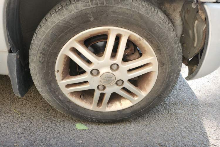 Used Suzuki Wagon R 2008 1.4L Manual STD Right Front Wheel Hub