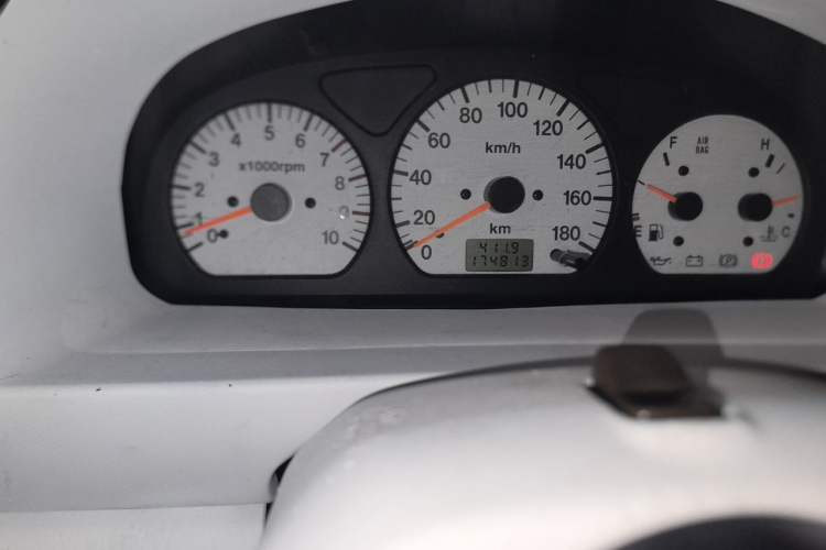 Used Suzuki Wagon R 2010 e 1.4L Manual ES Economy Model Odometer Close Up