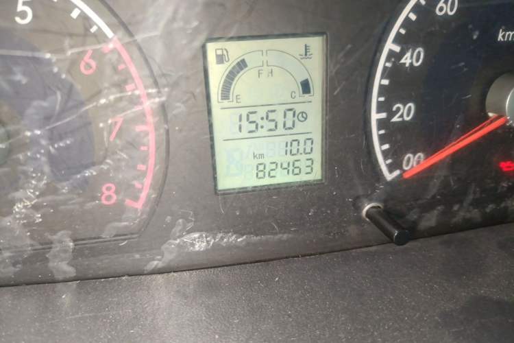 Used Suzuki Wagon R 2010 e 1.4L Manual ES Economy Model Odometer Close Up