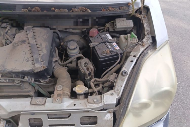 Used Suzuki Wagon R 2010 e 1.4L Manual STD Standard Model Engine Bay Left