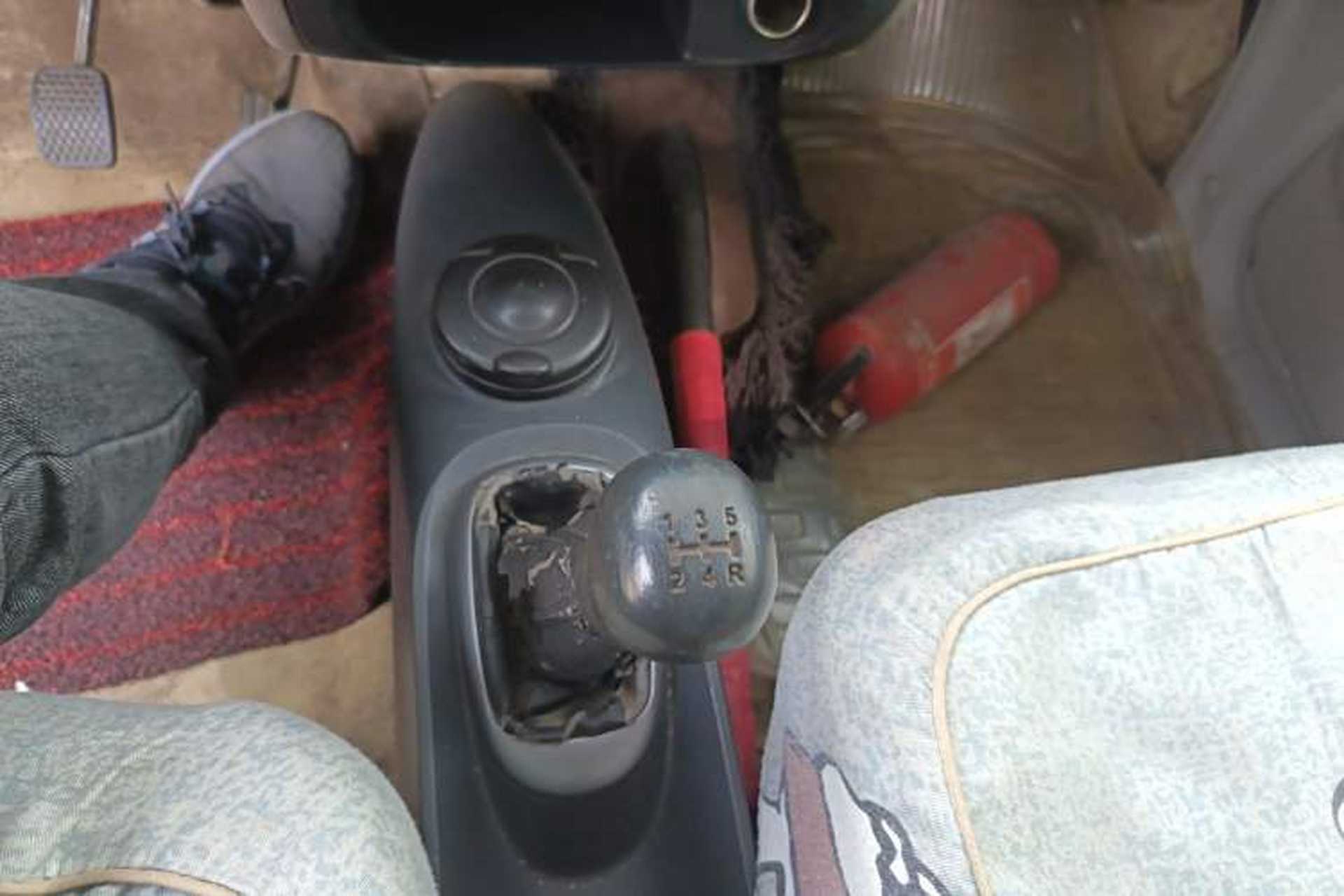 Used Suzuki Wagon R 2010 e 1.4L Manual STD Standard Model Gear Lever
