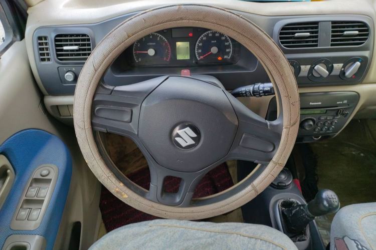 Used Suzuki Wagon R 2010 e 1.4L Manual STD Standard Model Steering Wheel