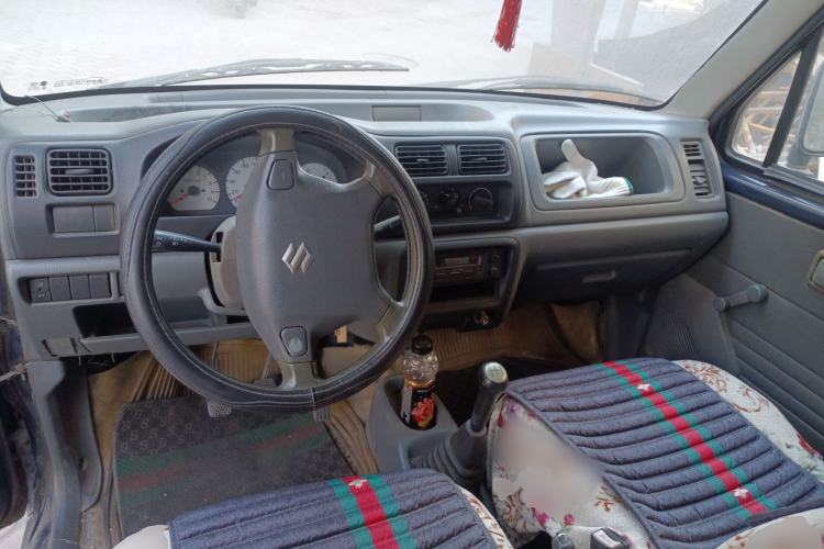 Used Suzuki Wagon R 2011 1.0L Center Console