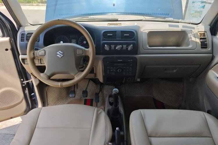 Used Suzuki Wagon R 2011 1.4L Manual Standard Type 1 Center Console