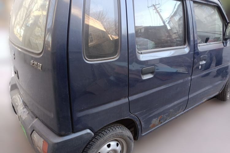 Used Suzuki Wagon R 2011 1.0L Rear Right 45 Deg