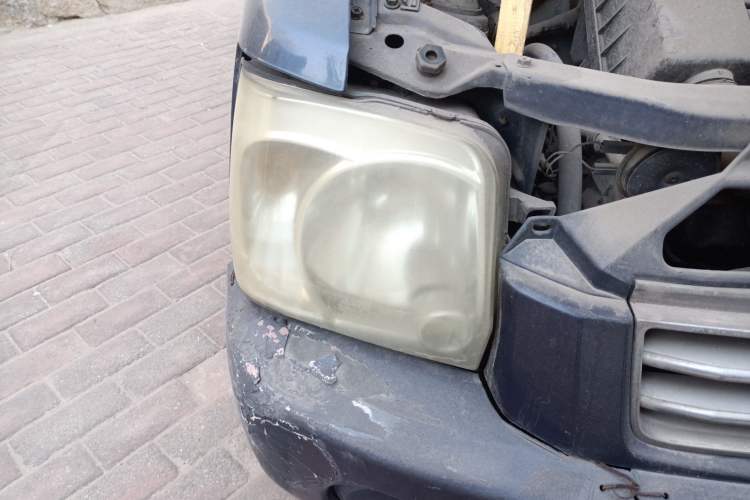 Used Suzuki Wagon R 2011 1.0L Right Front Headlight