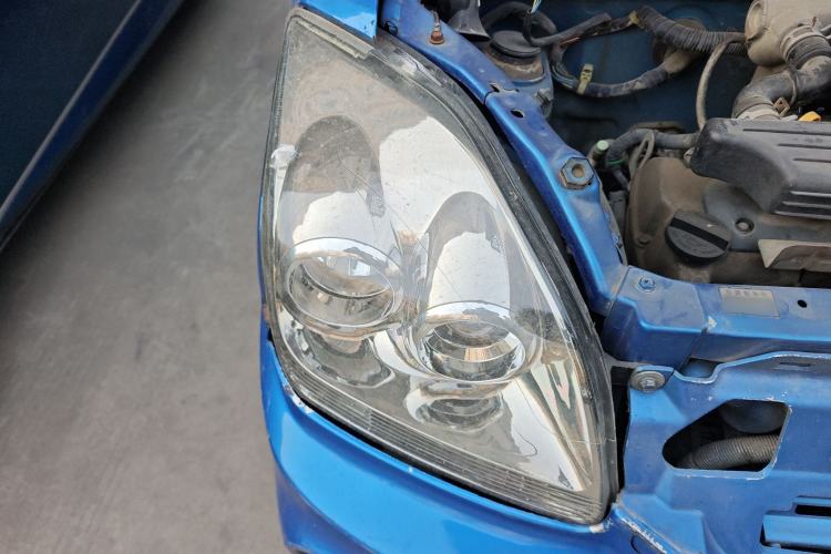 Used Suzuki Wagon R 2011 e 1.4L Manual Standard Model 1 Right Front Headlight