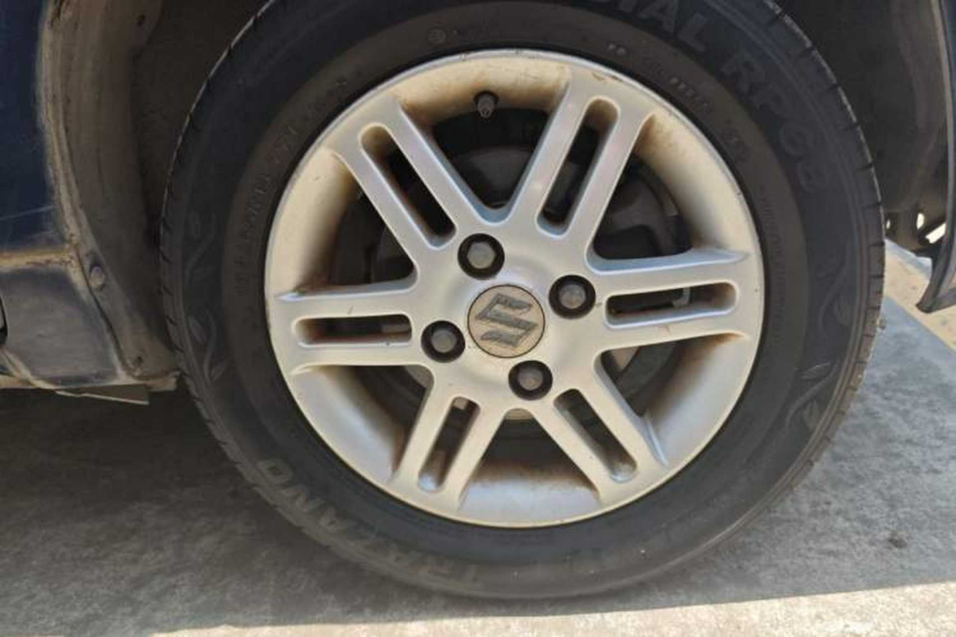 Used Suzuki Wagon R 2011 1.4L Manual Standard Type 1 Right Front Wheel Hub