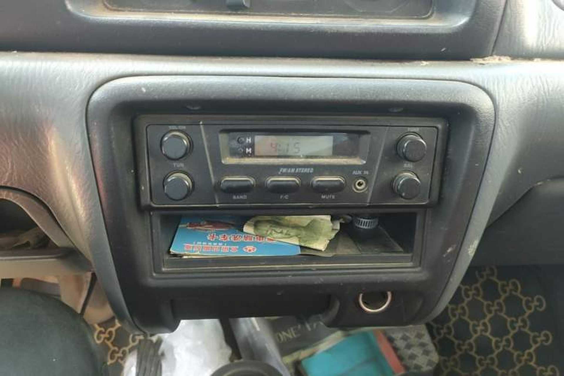 Used Suzuki Wagon R 2011 1.0L Audio And AC Panel