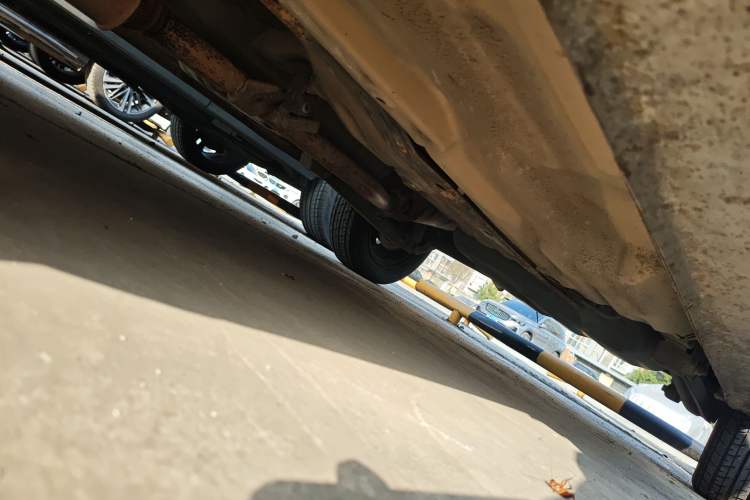 Used Suzuki Wagon R 2011 1.0L Chassis Front Left