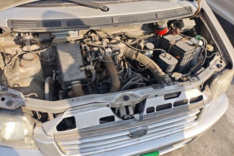 Used Suzuki Wagon R 2011 1.0L Engine Bay