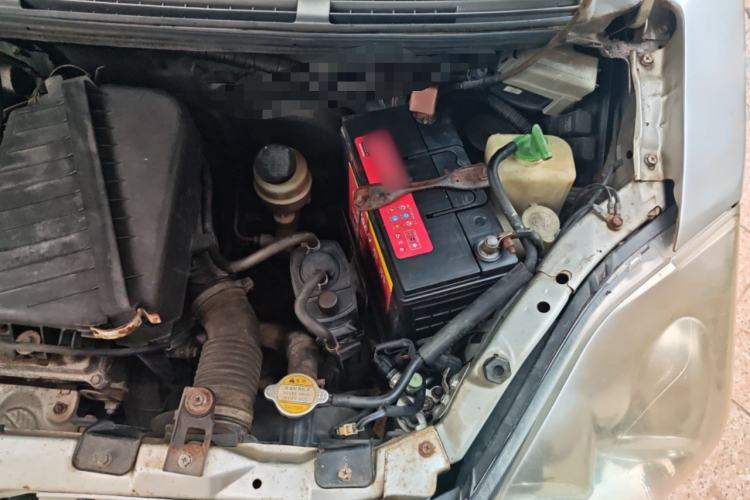 Used Suzuki Wagon R 2011 e 1.4L Manual Utility Model Engine Bay Left