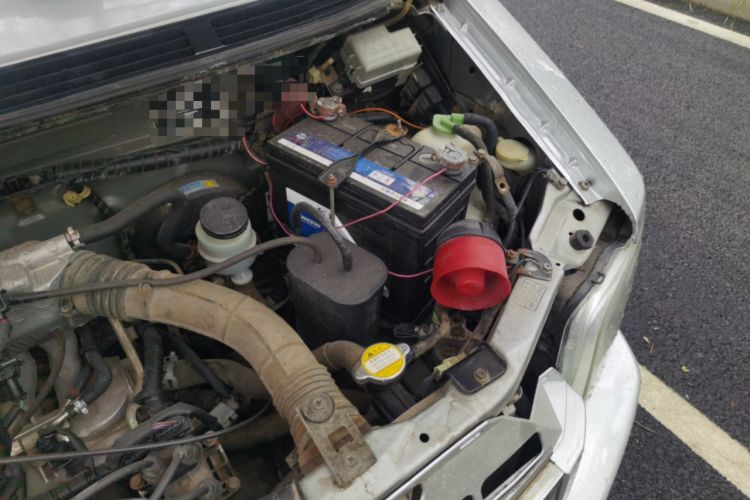 Used Suzuki Wagon R 2011 1.0L Engine Bay Left