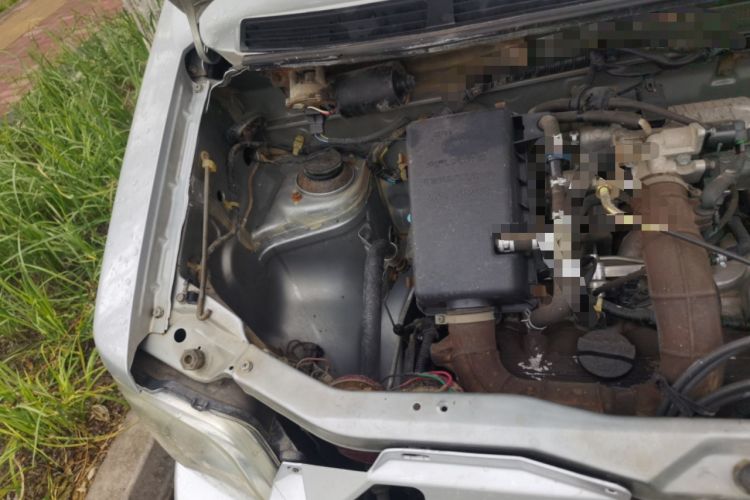 Used Suzuki Wagon R 2011 1.0L Engine Bay Right