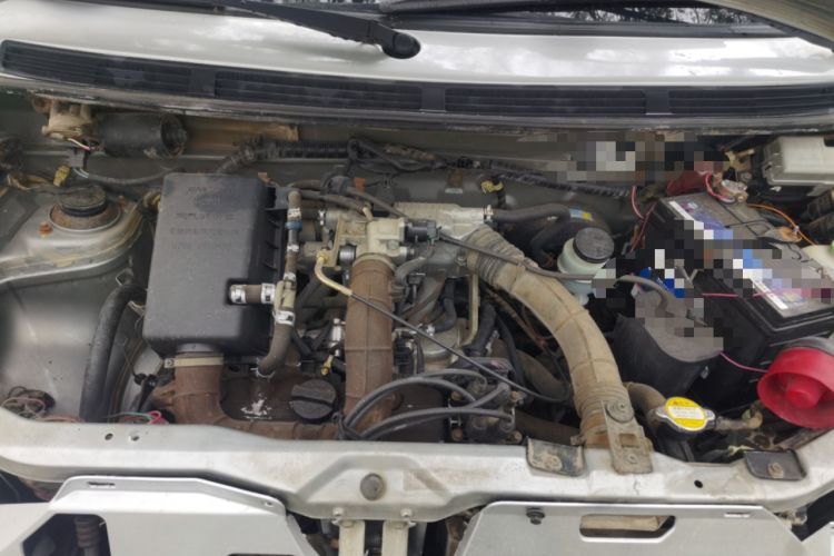 Used Suzuki Wagon R 2011 1.0L Engine Bay