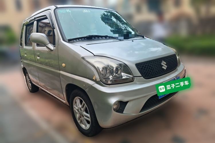 Used Suzuki Wagon R 2011 e 1.4L Manual Utility Model Front Right 45 Deg
