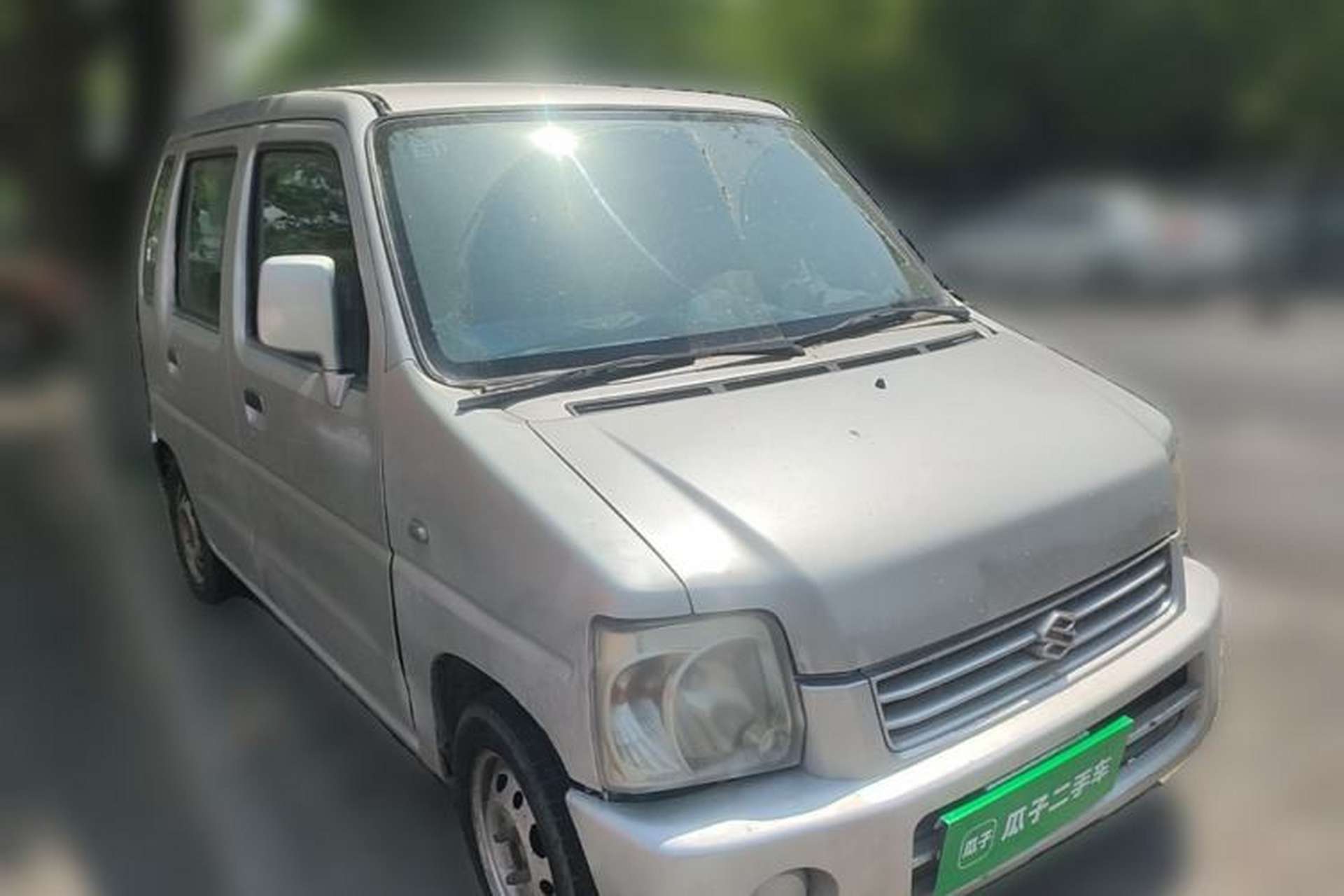 Used Suzuki Wagon R 2011 1.0L Front Right 45 Deg