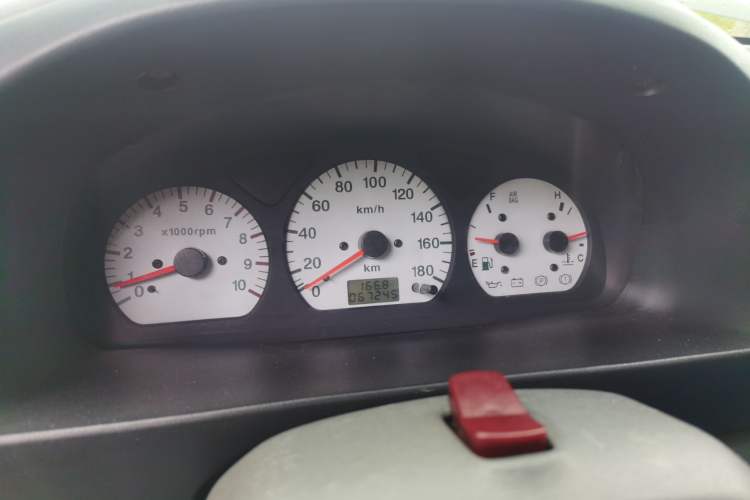 Used Suzuki Wagon R 2011 1.0L Instrument Cluster