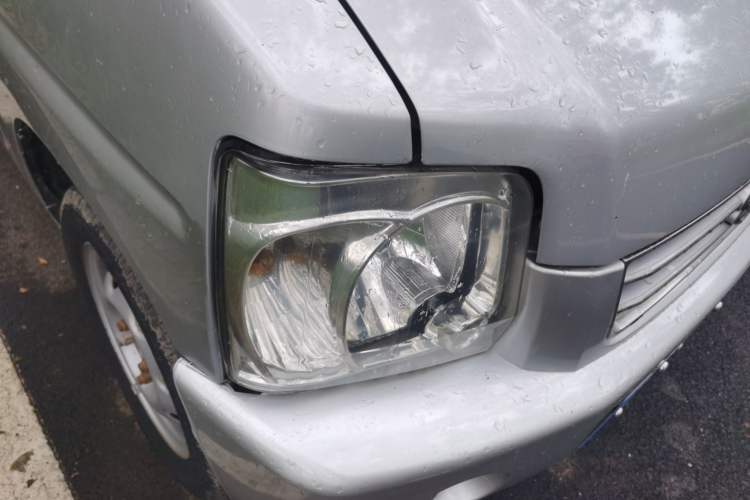 Used Suzuki Wagon R 2011 1.0L Right Front Headlight